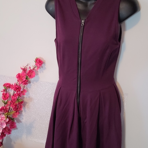 Smart Set Eggplant Front Zip Up Dress Size 6 - Picture 2 of 6